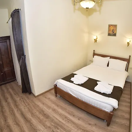 La Maisonnette בית הארחה 3*