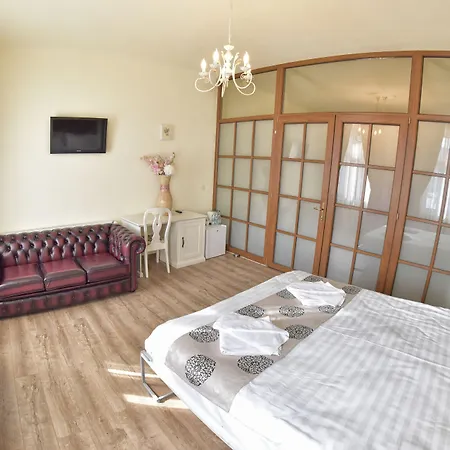 Pensiune La Maisonnette