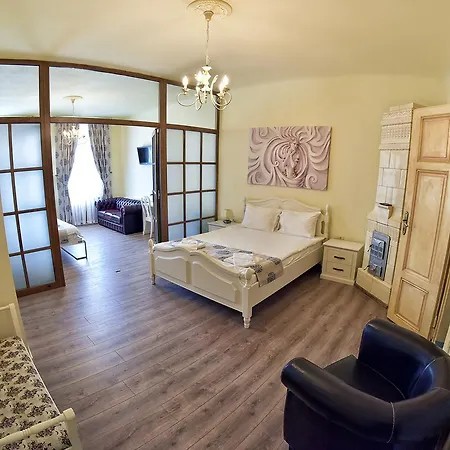 Pensiune La Maisonnette Brașov